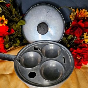 Vintage Mirro Aluminum Pan with Lid - M-0861 - 7.5" With Poaching Tray